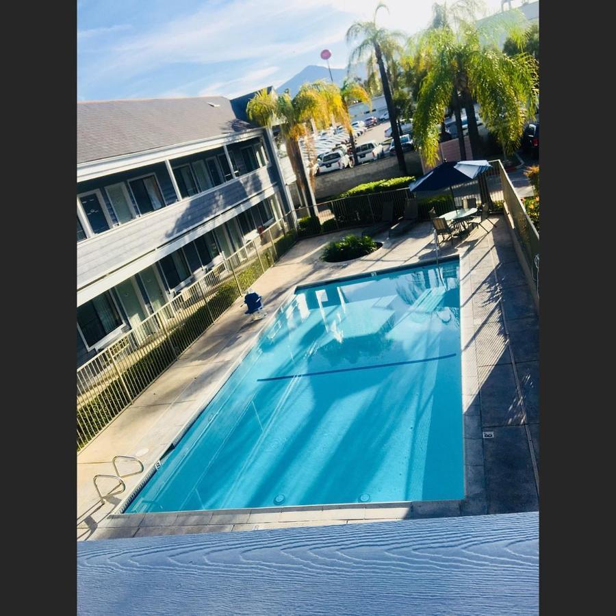 Good Nite Inn Redlands Extérieur photo