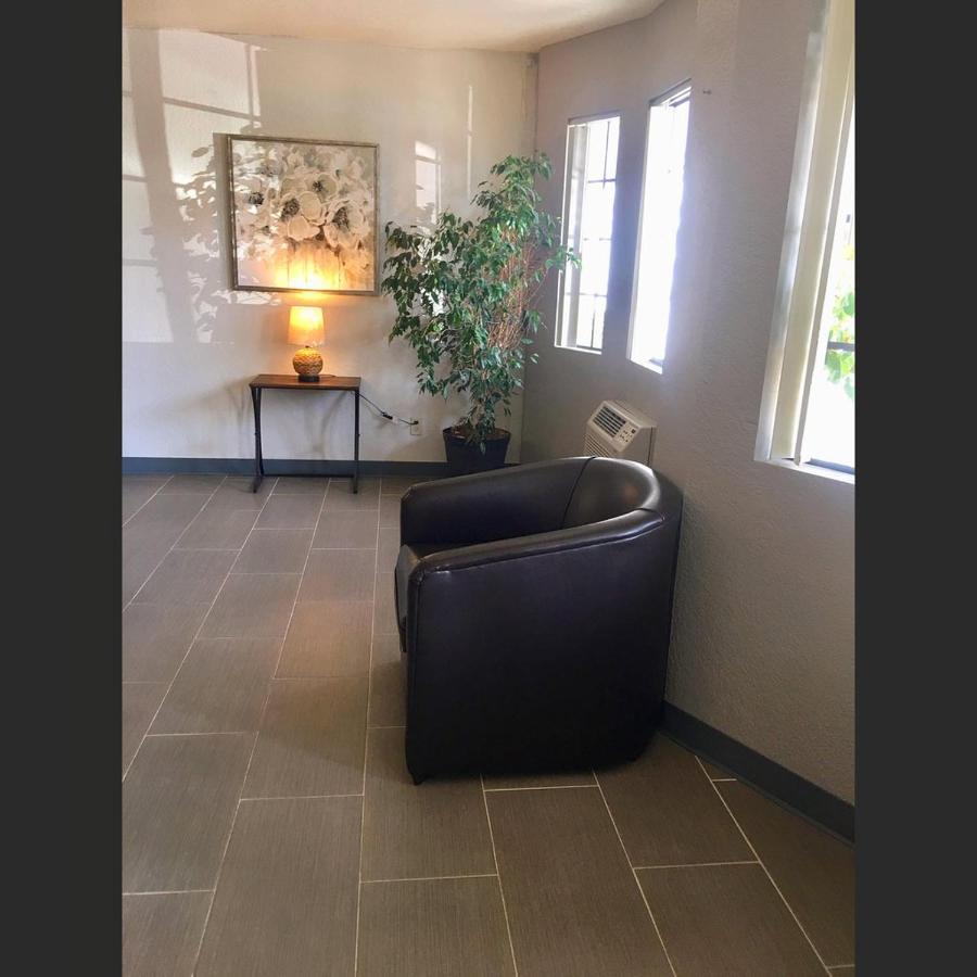 Good Nite Inn Redlands Extérieur photo