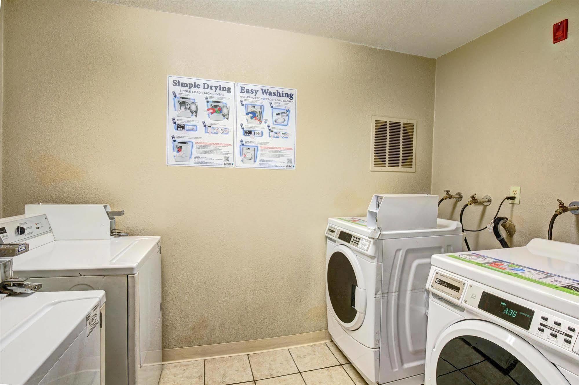 Good Nite Inn Redlands Extérieur photo